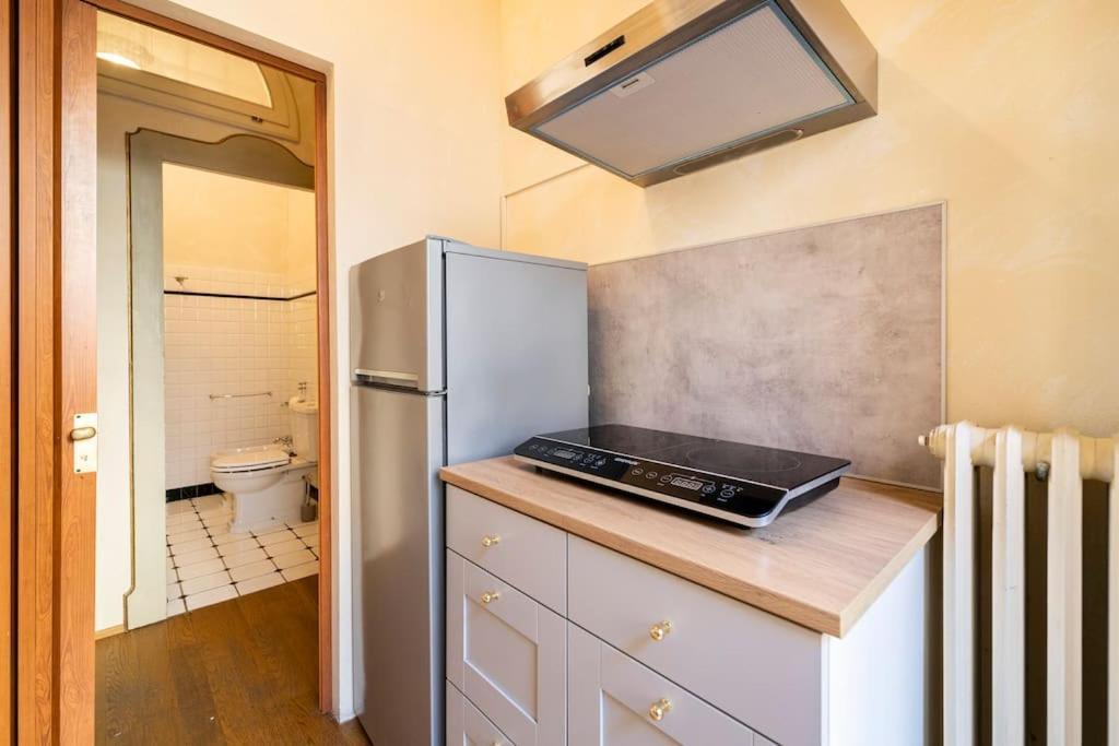Appartamento Elegante E Centrale La Foglia D'Oro Bologna Luaran gambar